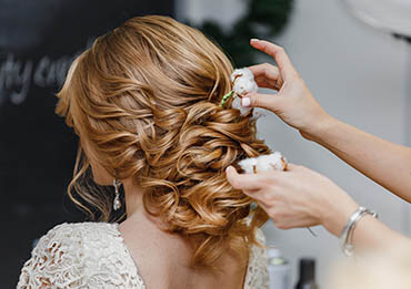 Wedding updos for the perfect wedding day look.